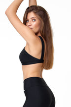 BIUSTONOSZ SPORTOWY LEIA BLACK